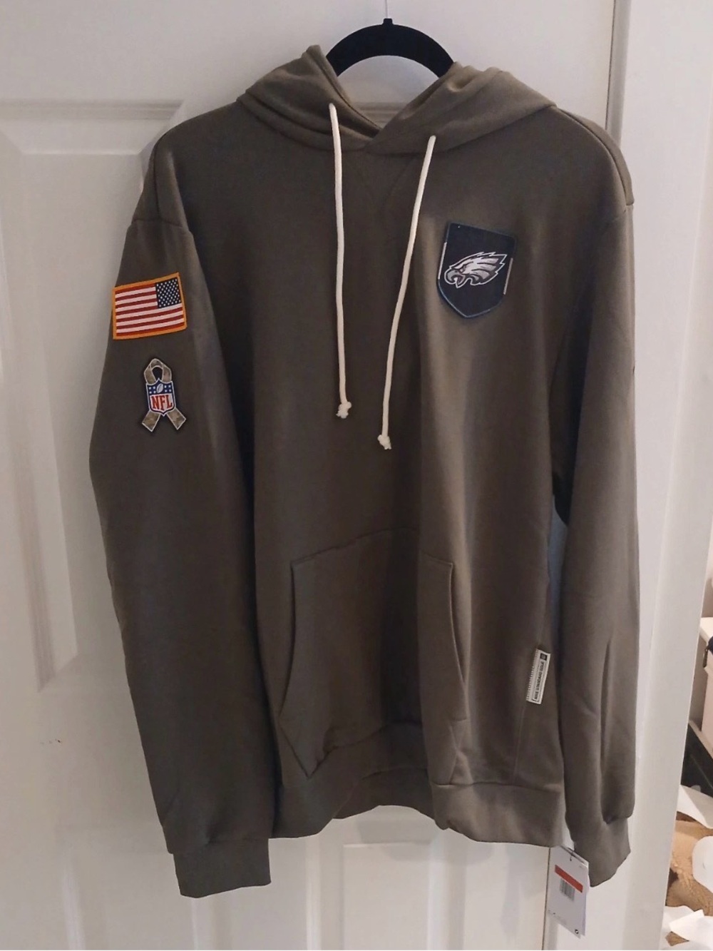 Nike Philadelphia Eagles 2025 Salute to Service Sideline Hoodie Men's Large BNWT